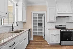 3809 Lightwater Ln, Elm City, NC 27822 - Photo 5
