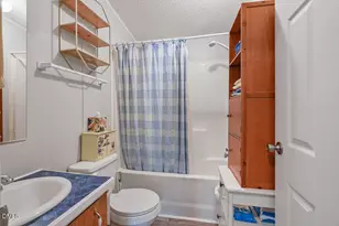 344 Pine Needles Dr, Lillington, NC 27546 - Photo 17