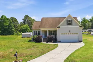 92 poston Ct, Benson, NC 27504 - Photo 1