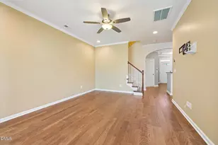 7213 Ladbrooke St, Raleigh, NC 27617 - Photo 5