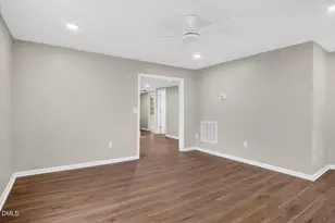 904 Elm St, Henderson, NC 27536 - Photo 27