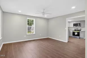 904 Elm St, Henderson, NC 27536 - Photo 3