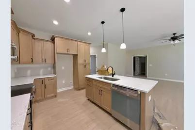 3704 Huntcliff Drive, La Grange, NC 28551 - Photo 9
