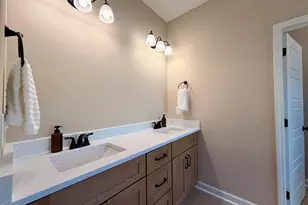 3704 Huntcliff Dr, La Grange, NC 28551 - Photo 17