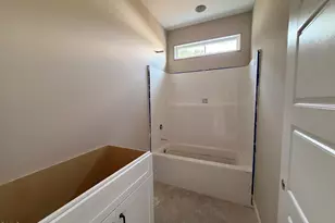 3704 Huntcliff Dr, La Grange, NC 28551 - Photo 5