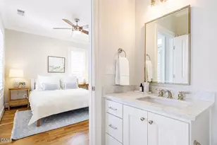 607 Smedes Pl, Raleigh, NC 27605 - Photo 13