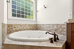 10101 Lobley Hill Ln, Raleigh, NC 27613 - Photo 23