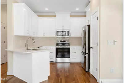9453 Nc 42, Holly Springs, NC 27540 - Photo 11