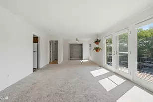 1515 E Franklin St, Chapel Hill, NC 27514 - Photo 7
