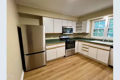 923 Hampshire Court, Cary, NC 27511 - Photo 5