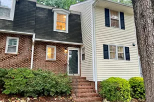 923 Hampshire Ct, Cary, NC 27511 - Photo 1
