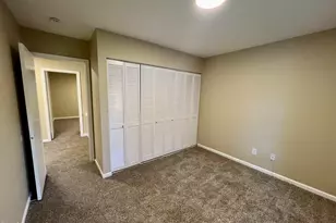 923 Hampshire Ct, Cary, NC 27511 - Photo 23
