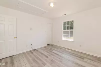 4112 Taylor Oaks Drive, Raleigh, NC 27616 - Photo 29
