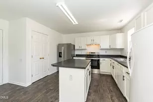 4112 Taylor Oaks Dr, Raleigh, NC 27616 - Photo 7
