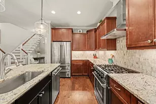 712 Goldenview Acres Ct, Apex, NC 27502 - Photo 5