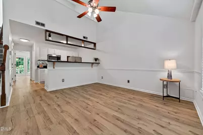 19 Crystal Oaks Court, Durham, NC 27707 - Photo 5