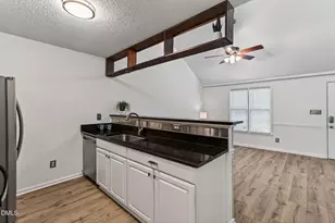 19 Crystal Oaks Ct, Durham, NC 27707 - Photo 11