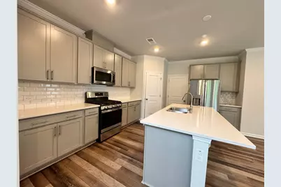 5712 Woodlawn Drive, Durham, NC 27703 - Photo 1
