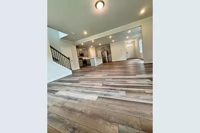 5712 Woodlawn Drive, Durham, NC 27703 - Photo 9