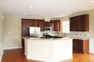 300 Christine Ct, Chapel Hill, NC 27516 - Photo 9