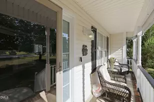 1047 Smith, Smithfield, NC 27577 - Photo 5