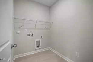 315 Queens Ferry Ln, Aberdeen, NC 28315 - Photo 21