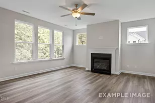 315 Queensferry Dr, Aberdeen, NC 28387 - Photo 9