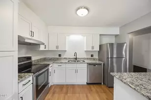 5130 Flint Ridge Pl, Raleigh, NC 27609 - Photo 7