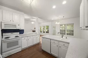 8704 Springhouse Ln, Raleigh, NC 27617 - Photo 25