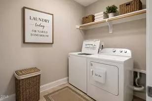 22 Treywood Ln, Chapel Hill, NC 27516 - Photo 25