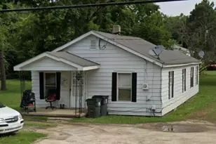 709 E Green St, Franklinton, NC 27525 - Photo 3