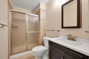 11 Austin Ct, Durham, NC 27707 - Photo 19