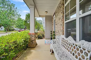 219 E Quailwood Dr, Fuquay Varina, NC 27526 - Photo 13