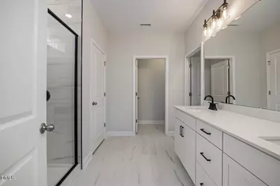 347 Queensferry Lane, Aberdeen, NC 28315 - Photo 15