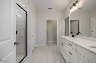 347 Queens Ferry Ln, Aberdeen, NC 28315 - Photo 15