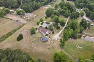209 N Pointe Dr, Louisburg, NC 27549 - Photo 55