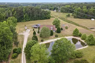 209 N Pointe Dr, Louisburg, NC 27549 - Photo 5