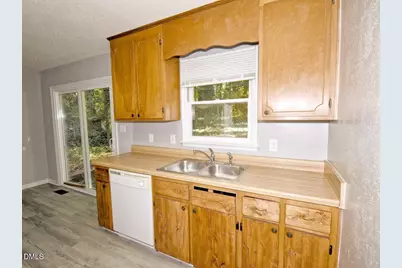 841 Barringer Drive, Raleigh, NC 27606 - Photo 9