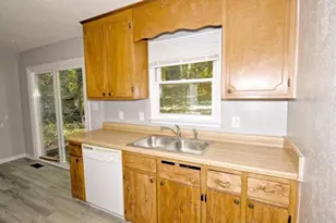 841 Barringer Dr, Raleigh, NC 27606 - Photo 9