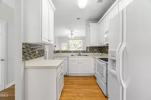 8246 City Loft Ct, Raleigh, NC 27613 - Photo 15