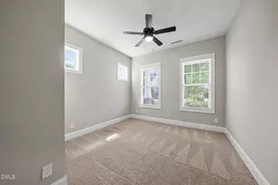 8240 Pritchett Farm Ln, Raleigh, NC 27606 - Photo 17
