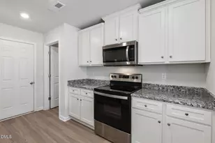 26 Crow Field St, Roxboro, NC 27574 - Photo 5