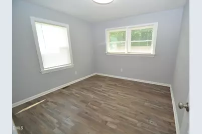 1013 Jeffreys, Graham, NC 27253 - Photo 7