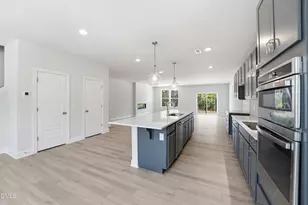 10522 Bailey Br Dr, Raleigh, NC 27614 - Photo 9