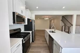 947 Kensley Grv Ln, Fuquay-Varina, NC 27526 - Photo 11