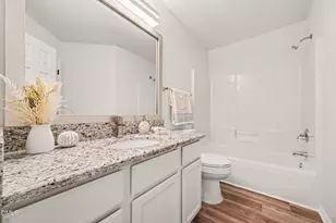 302 Standish Dr, Chapel Hill, NC 27517 - Photo 11