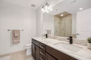 140 W Franklin St, Chapel Hill, NC 27516 - Photo 21