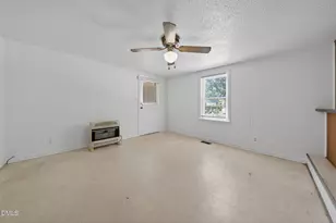 210 Bagwell St, Garner, NC 27529 - Photo 11