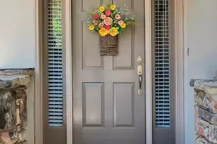 96206 Carteret, Chapel Hill, NC 27517 - Photo 5