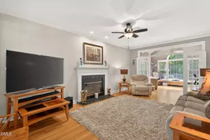 105 Highstream Pl, Chapel Hill, NC 27516 - Photo 5